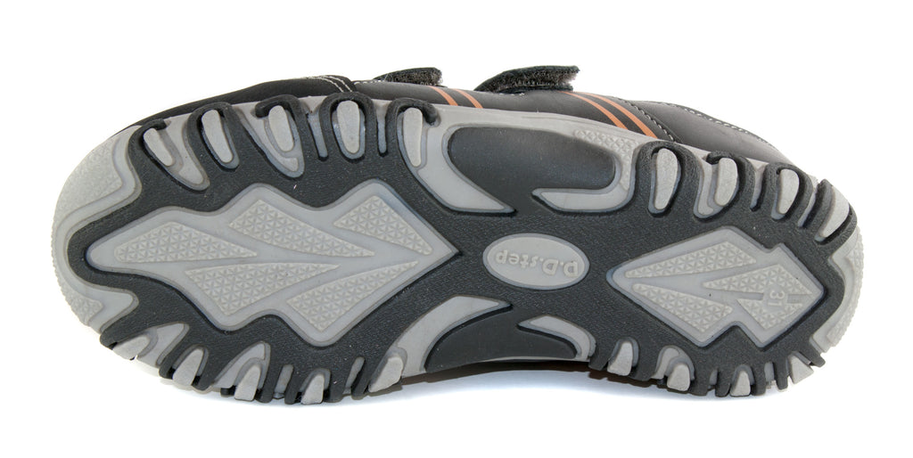 Premium quality shoes made of waterproof material and genuine leather in black and orange color and double velcro strap. Thanks to its high level of specialization, D.D. Step knows exactly what your child’s feet need, to develop properly in the various phases of growth. The exceptional comfort these shoes provide assure the well-being and happiness of your child.