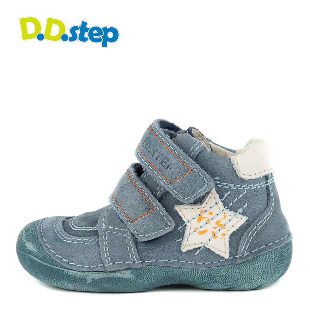 D.D. Step toddler boy shoes light blue with star size US 4-8 - TinyShoes