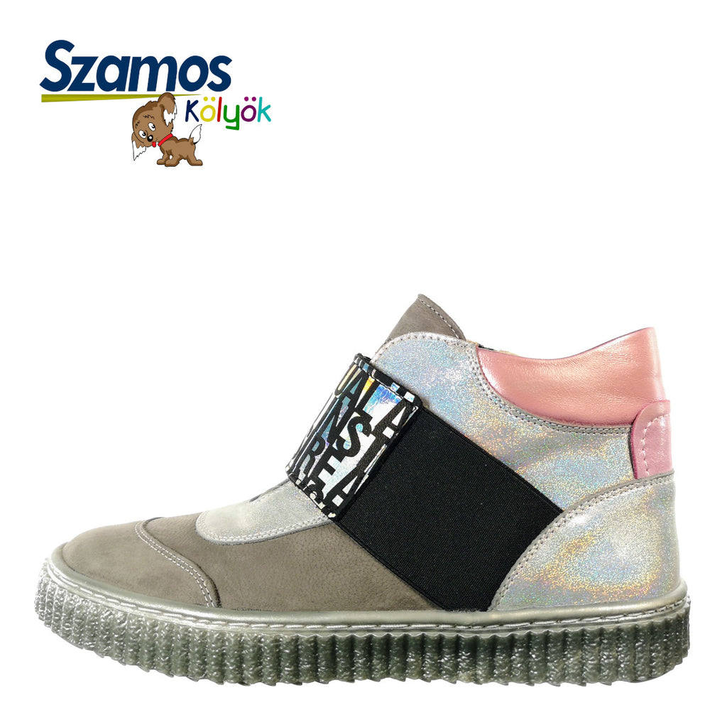 Premium quality shoes made from 100% genuine leather lining and upper, grey and pink with wide shiny graphic strechy strap and side zipper. This Szamos Kids product meets the highest expectations of healthy and comfortable kids shoes. The exceptional comfort these shoes provide assure the well-being and happiness of your child.