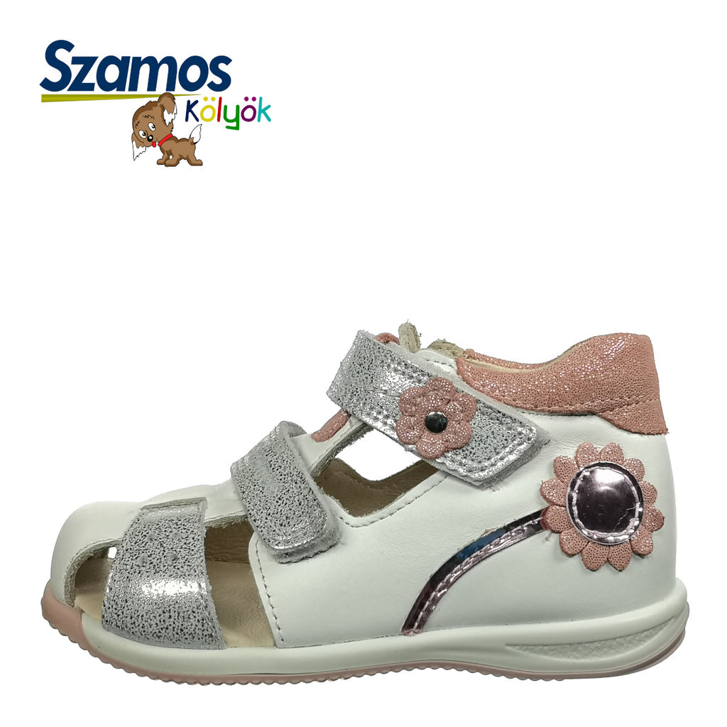 Premium quality sandals made from 100% genuine leather lining and upper, white color and flower pattern with silver glitter double velcro strap. This Szamos Kids product meets the highest expectations of healthy and comfortable kids shoes. The exceptional comfort these shoes provide assure the well-being and happiness of your child.